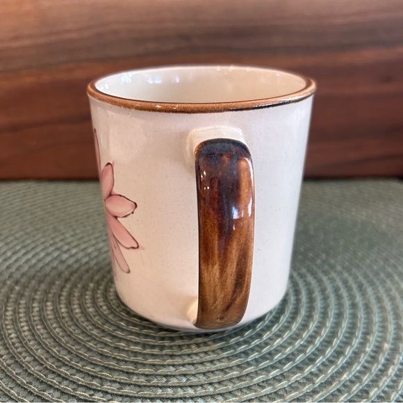 Vintage Daisy & Tulip Flower Mug Norleans Stoneware Coffee Tea Cup Made In Korea - Picture 2 of 9